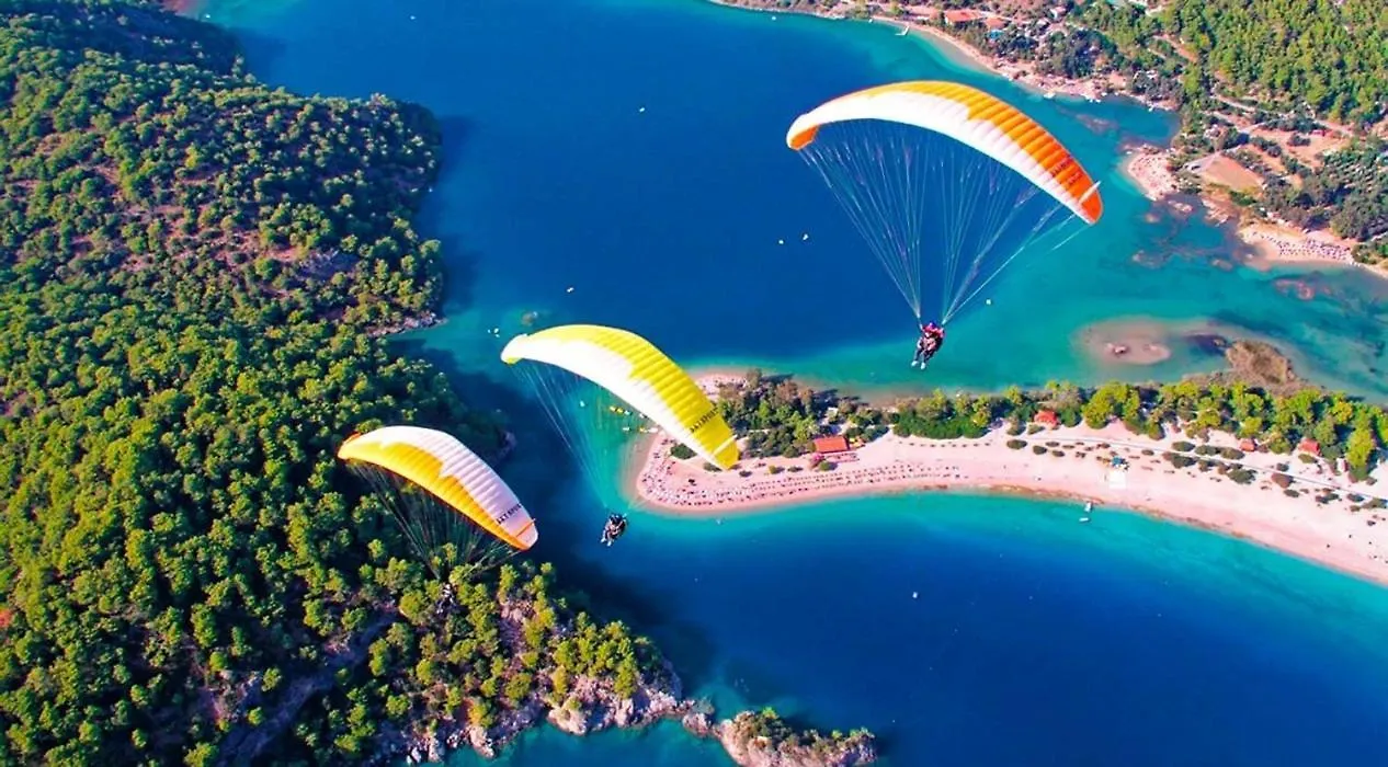 Oeluedeniz Ayyildiz Pansiyon Fethiye